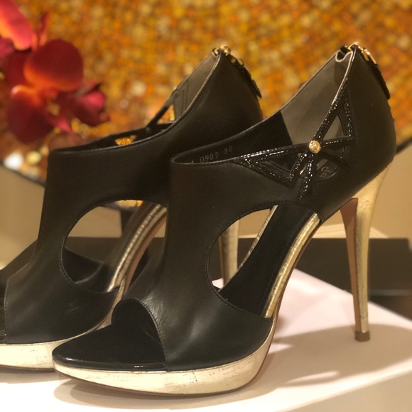 Dior heel shoes - Picture 1 of 7